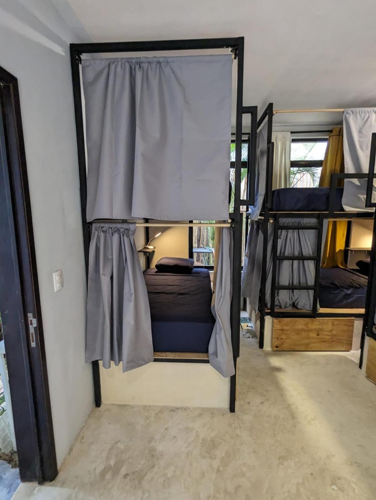 Maui Hostels Тулум Экстерьер фото